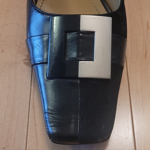 Shoes - Picture 4 of 4